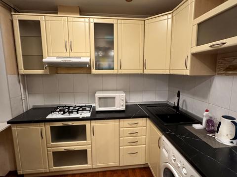 квартира за адресою Велика Васильківська вул. (Червоноармійська), 118