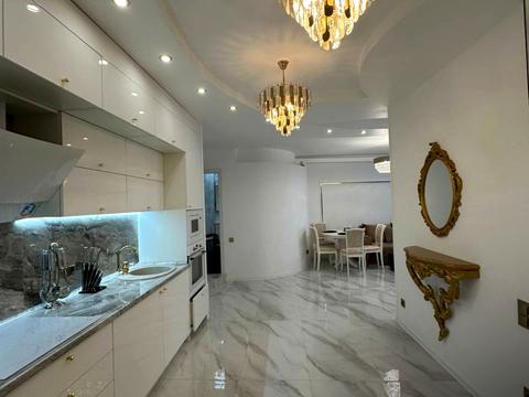 квартира по адресу Днепровская набережная ул., 19