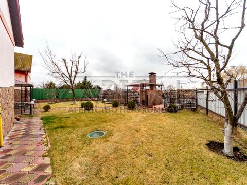 будинок за адресою Лісна