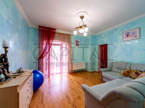 будинок за адресою Лісна