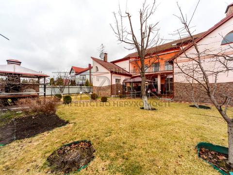 будинок за адресою Лісна