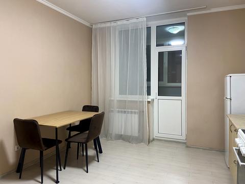 квартира за адресою Бориса Гмирі вул., 4