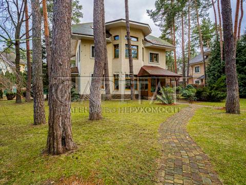 дом по адресу Андрія Малишка