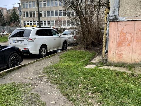 квартира за адресою Івано-Франківськ, Тролейбусна вул., 17