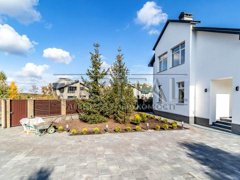 дом по адресу Світанкова