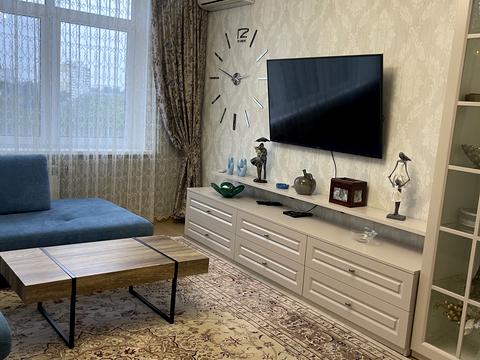 квартира за адресою Авіаконструктора Ігоря Сікорського вул. (Танкова), 4-В