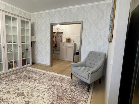 квартира за адресою Авіаконструктора Ігоря Сікорського вул. (Танкова), 4-В