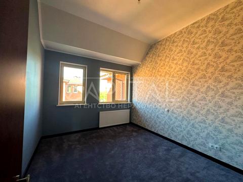 дом по адресу Андрія Малишка, 1