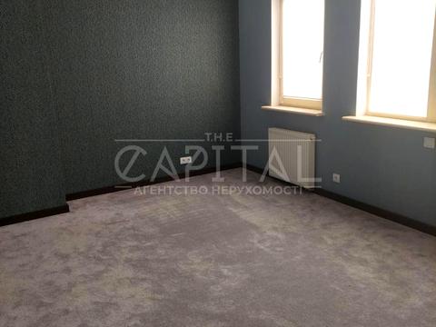 дом по адресу Андрія Малишка, 1