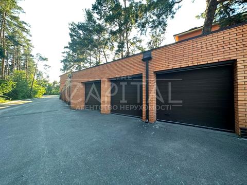 дом по адресу Андрія Малишка, 1