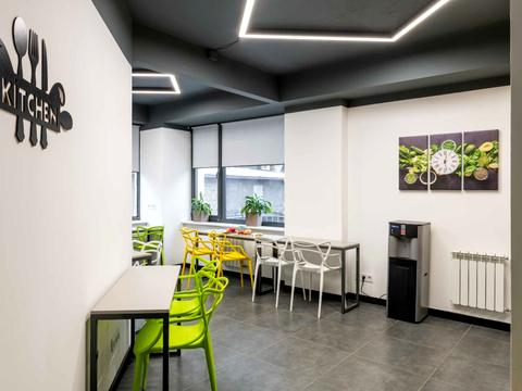 коммерческая по адресу Евгения Сверстюка ул. (Марины Расковой), 11ж