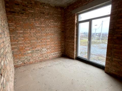 будинок за адресою Молодіжна