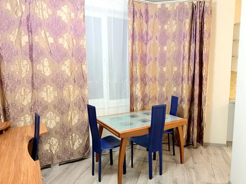 квартира за адресою Середньофонтанська вул., 19-А