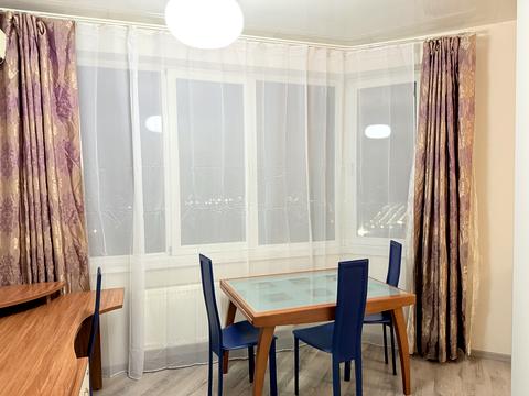 квартира за адресою Середньофонтанська вул., 19-А