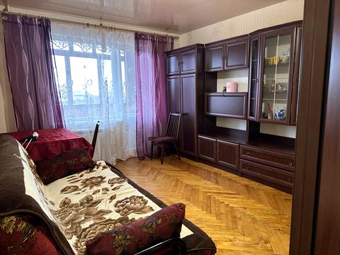 квартира за адресою Київ, Романа Ратушного вул. (Волгоградська), 16