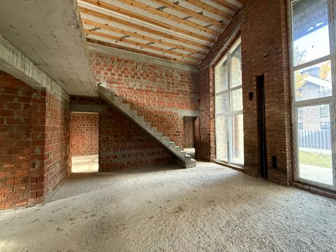 дом по адресу Евгения Коновальца ул.