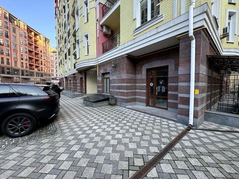 коммерческая по адресу Дегтярная ул., 31