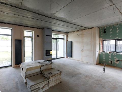 дом по адресу Евгения Коновальца ул.