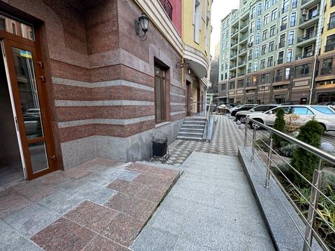 коммерческая по адресу Дегтярная ул., 29