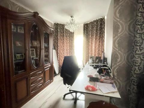 будинок за адресою Срібляста вул.