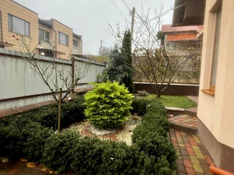 будинок за адресою Срібляста вул.