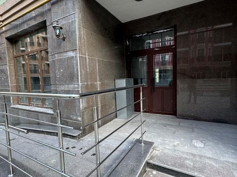 коммерческая по адресу Дегтярная ул., 22-А