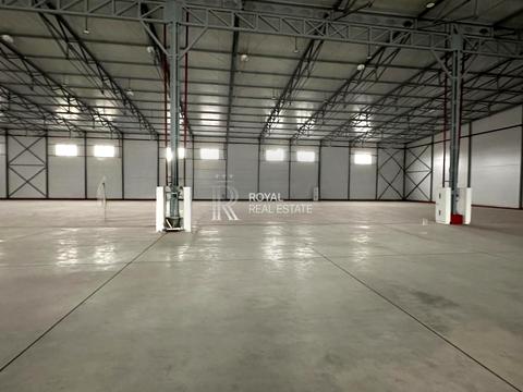 комерційна за адресою Кленовий вул., 1