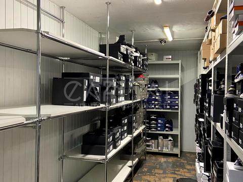 комерційна за адресою Лесі Українки бульв., 20/22