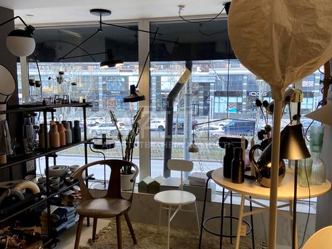 комерційна за адресою Лесі Українки бульв., 20/22