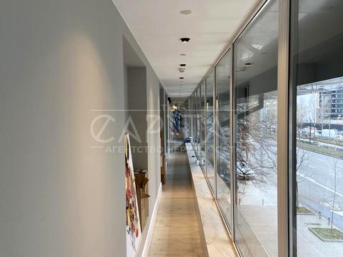 комерційна за адресою Лесі Українки бульв., 20/22