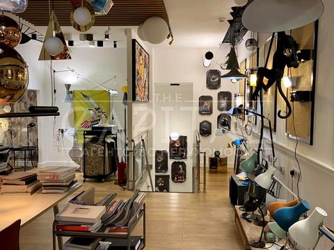 комерційна за адресою Лесі Українки бульв., 20/22