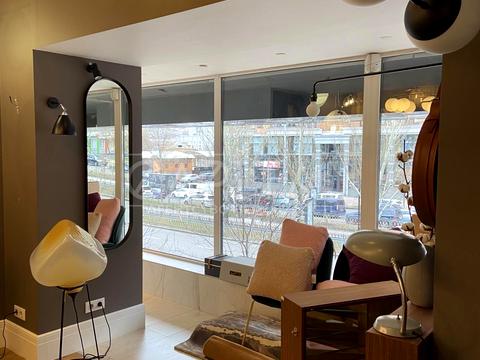 комерційна за адресою Лесі Українки бульв., 20/22