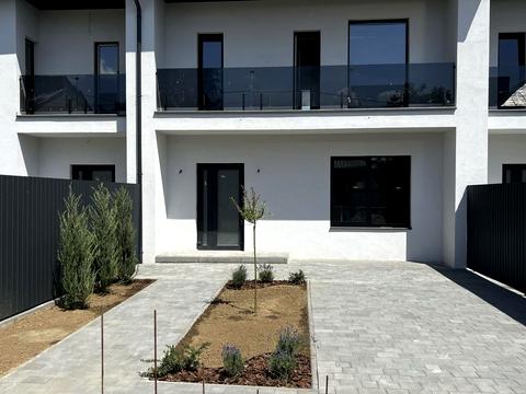 будинок за адресою Весны