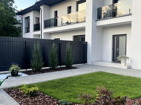 будинок за адресою Весны