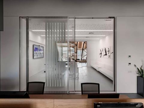 коммерческая по адресу Александра Конисского ул., 46/11