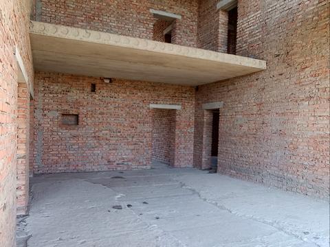 дом по адресу Мира ул.