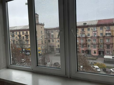 квартира за адресою Соборний просп. (Леніна), 192