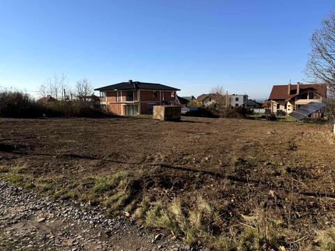 ділянка за адресою Свалявська