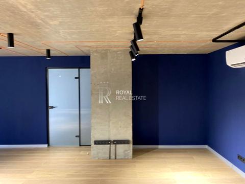 комерційна за адресою Антоновича вул. (Горького), 1