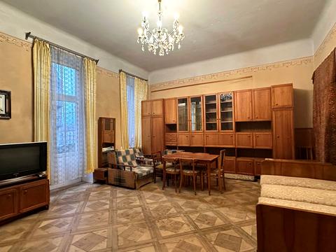 квартира за адресою Омеляна Поповича вул., 5а