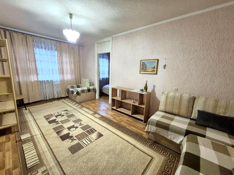 квартира за адресою Богдана Хмельницького просп. (Героїв Сталінграда), 12-Б