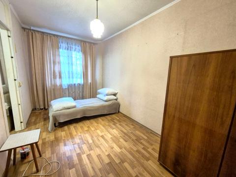 квартира за адресою Богдана Хмельницького просп. (Героїв Сталінграда), 12-Б