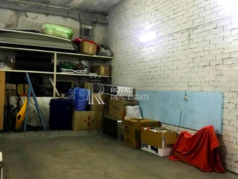 комерційна за адресою Володимира Івасюка просп. (Героїв Сталінграду), 1