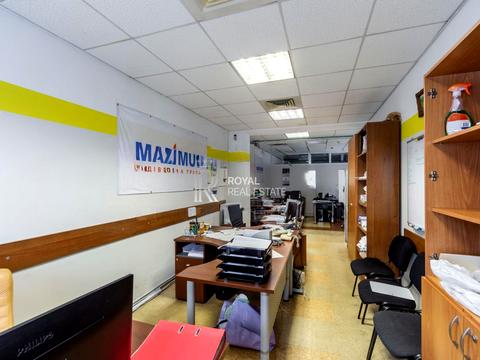 комерційна за адресою Здолбунівська вул., 7-А