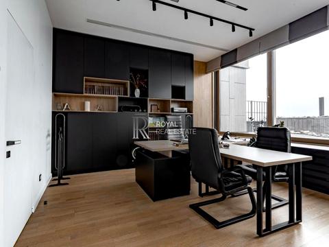 комерційна за адресою Авіаконструктора Антонова вул., 2-Б