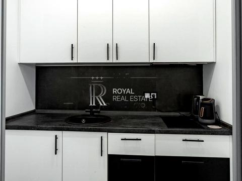 комерційна за адресою Авіаконструктора Антонова вул., 2-Б