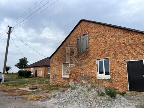 комерційна за адресою Підгірний, 20