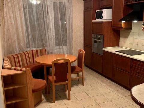 квартира по адресу Петра Григоренко просп., 1-Б