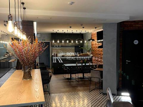 комерційна за адресою Мокра вул. (Кудряшова), 1