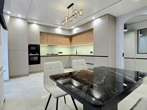 квартира за адресою Залізнична вул., 7